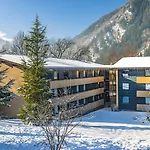 Big Sky & Ξενοδοχείο 4*