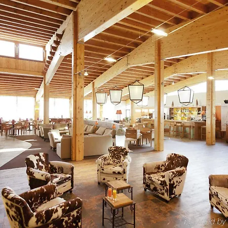 夏蒙尼布松美居酒店 酒店