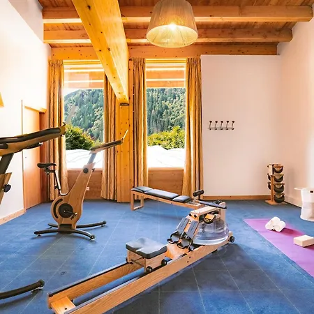 Big Sky & Hotel Chamonix