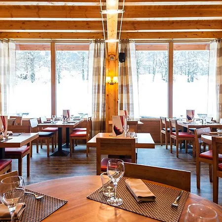 Готель Big Sky & 4*